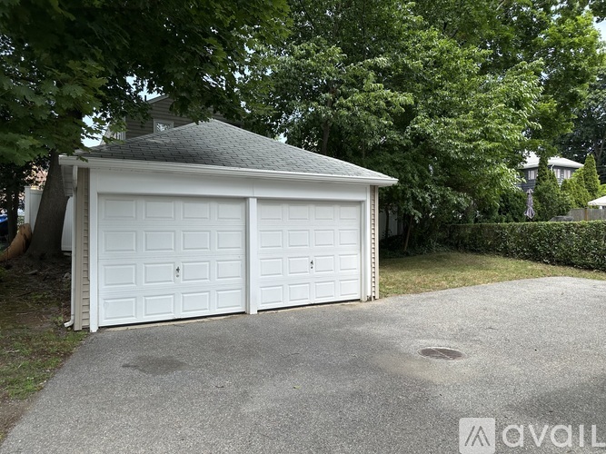 57 Sycamore St 2 Beds Apartment for Rent - Photo gallery 3
