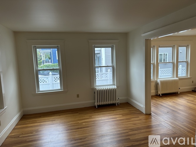 57 Sycamore St 2 Beds Apartment for Rent - Photo gallery 4