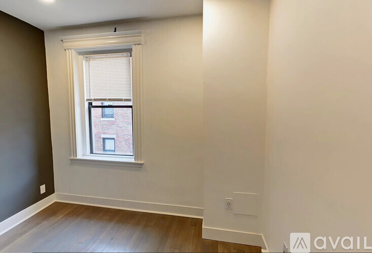 11 Queensberry St 1 Apartment for Rent - Photo gallery 5