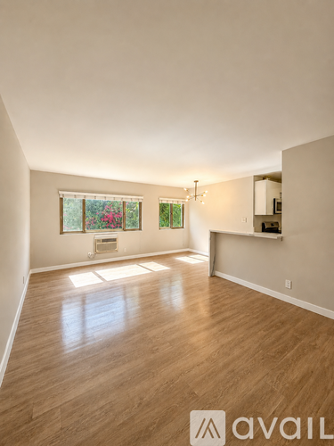4957 Kester Ave 2 Beds Apartment for Rent - Photo gallery 2