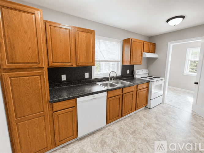 6014 Piper Ave 4 Beds Single Family Home for Rent - Photo gallery 2