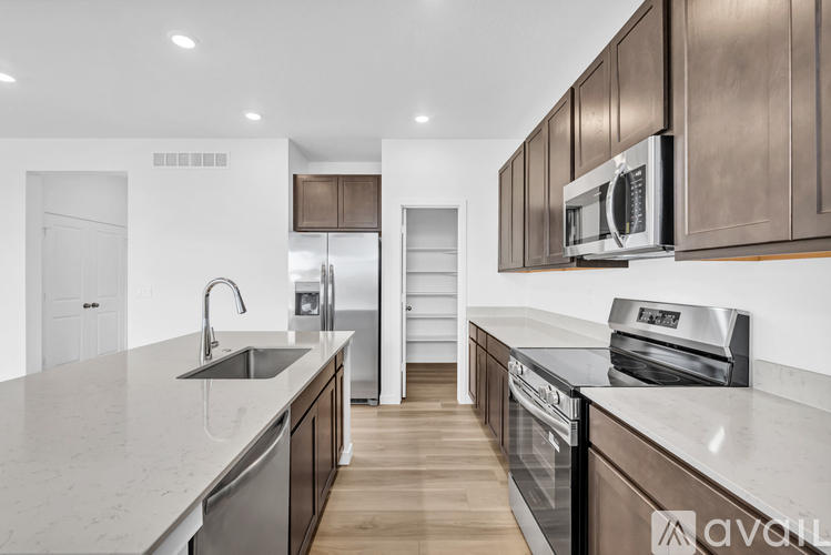 10943 Snowdon Street 3 Beds Single Family Home for Rent - Photo gallery 3