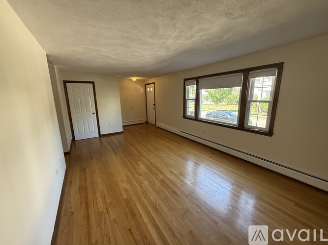 30 Woodleigh Rd 3 Beds Apartment for Rent - Photo gallery 3