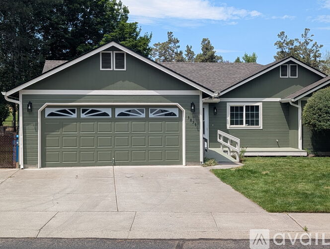 3835 SW Ben Hogan Dr 3 Beds Single Family Home for Rent - Photo gallery 1
