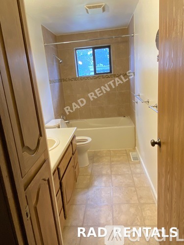 N Stevens St 3 Beds Single Family Home for Rent - Photo gallery 3