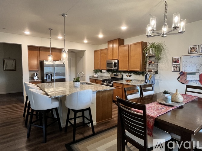 1841 South Dunkirk Street 3 Beds Condo for Rent - Photo gallery 2