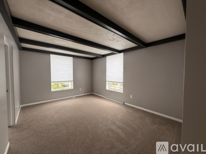 522 Liberty St 2 Beds Apartment for Rent - Photo gallery 2