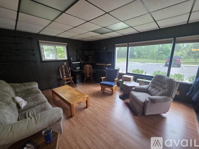306 Ione St 3 Beds Single Family Home for Rent - Photo gallery 4