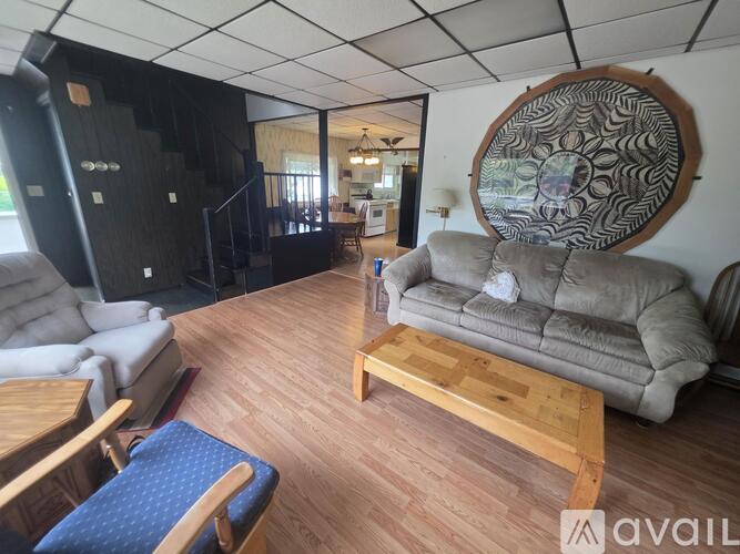 306 Ione St 3 Beds Single Family Home for Rent - Photo gallery 5