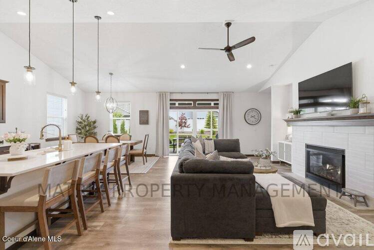 6960 N Hourglass Dr 3 Beds Single Family Home for Rent - Photo gallery 5