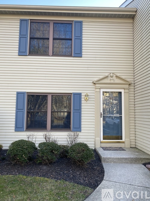 65 Cheshire Dr 2 Beds Townhouse for Rent - Photo gallery 1