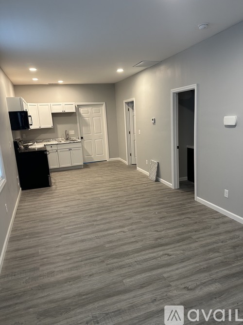708 East Maryland Street 2 Beds Single Family Home for Rent - Photo gallery 2