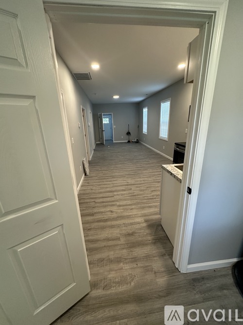 708 East Maryland Street 2 Beds Single Family Home for Rent - Photo gallery 5