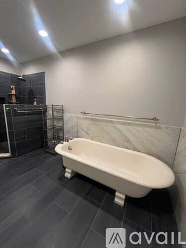 65 Gray Cliff Road 2 Beds Single Family Home for Rent - Photo gallery 5
