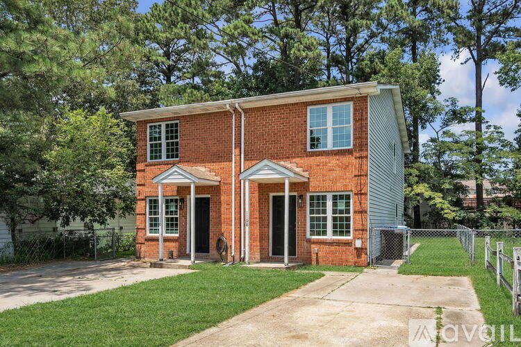 1108 Carver Avenue 3 Beds Townhouse for Rent - Photo gallery 2