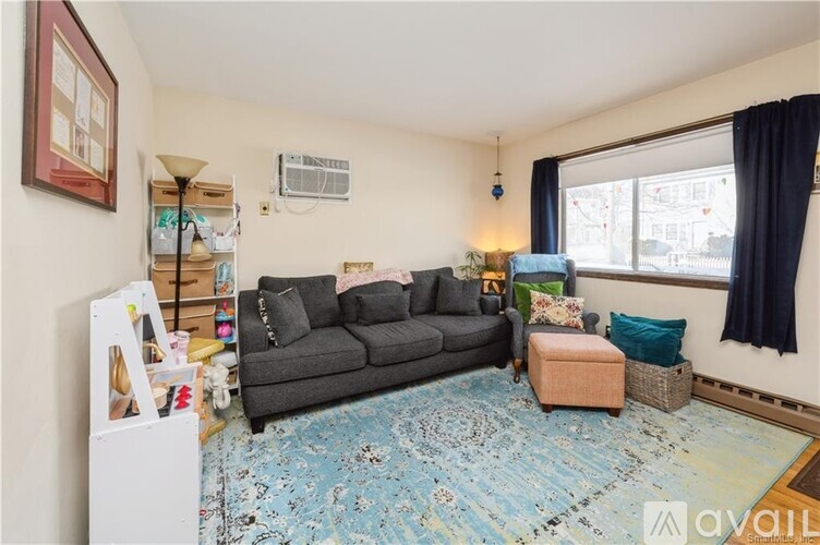 8 Plymouth Avenue 2 Beds Apartment for Rent - Photo gallery 3