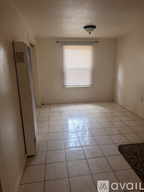 1435 W Euclid Ave 3 Beds Single Family Home for Rent - Photo gallery 4