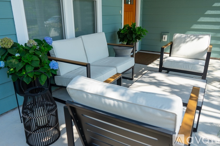 364 Blantons Street 3 Beds Single Family Home for Rent - Photo gallery 3
