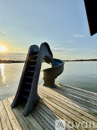 113 W Lake 5 Beds Single Family Home for Rent - Photo gallery 3
