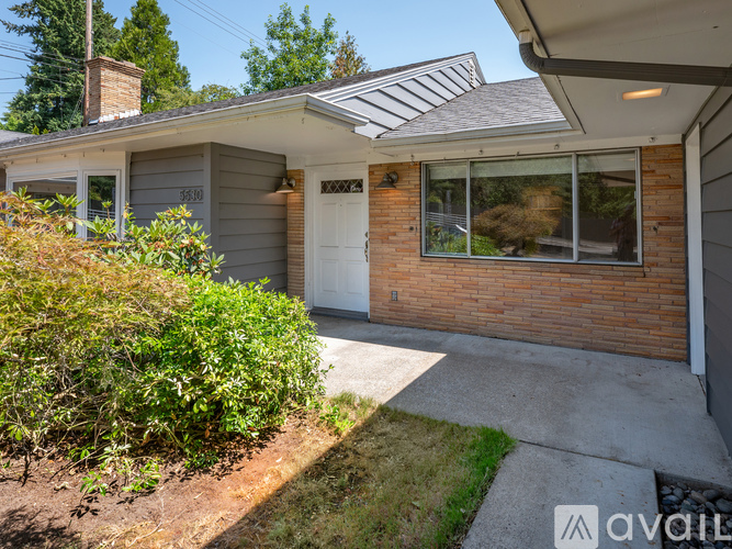 5530 SW Nicol Rd 3 Beds Single Family Home for Rent - Photo gallery 2