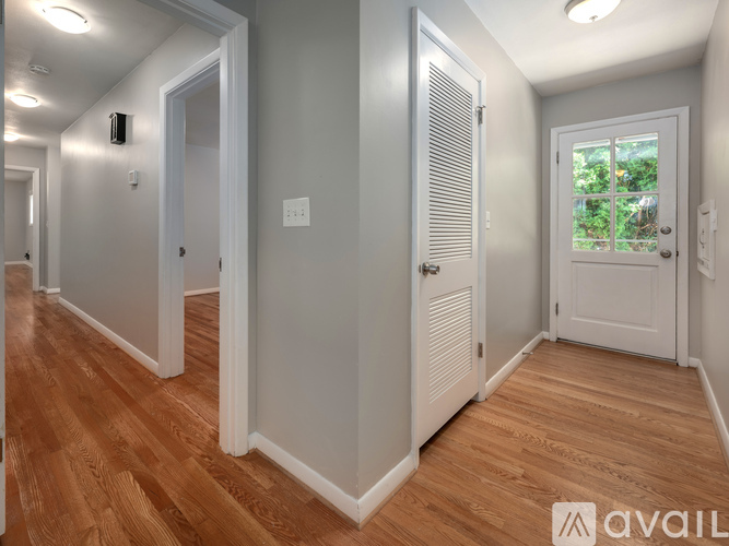 5530 SW Nicol Rd 3 Beds Single Family Home for Rent - Photo gallery 4