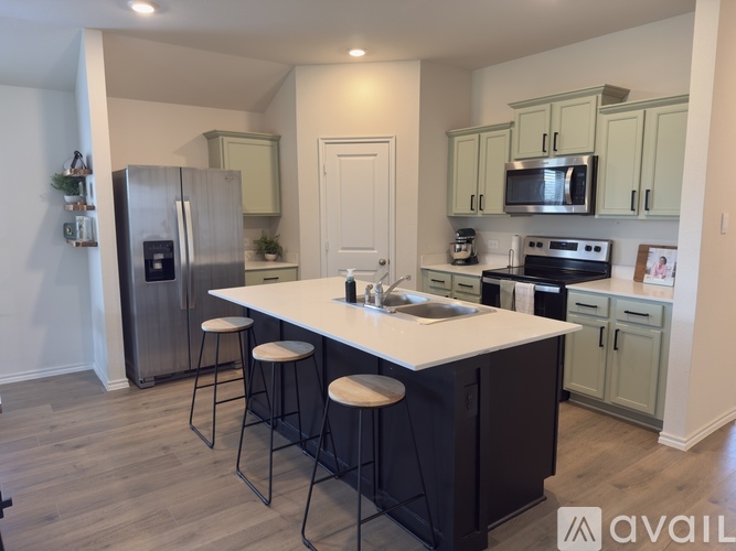 347 Boxwood Drive 4 Beds Single Family Home for Rent - Photo gallery 4