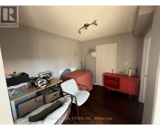 62 - 50 TURNTABLE CRESCENT 4 Beds Condo, Home, Townhouse for Rent - Photo gallery 4