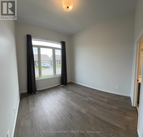 67 ATHABASKA DRIVE 2 Beds Apartment for Rent