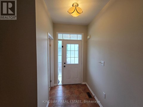 28 TIDEMORE HEIGHTS 3 Beds Apartment for Rent