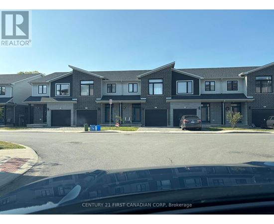 88 - 177 EDGEVALLEY ROAD 3 Beds Home, Townhouse for Rent - Photo gallery 2