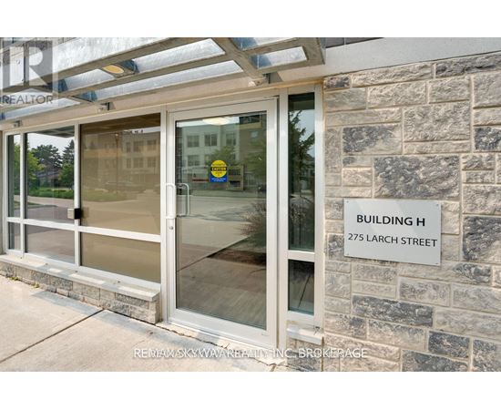 H203 - 275 LARCH STREET 2 Beds Apartment, Condo, Home for Rent - Photo gallery 3