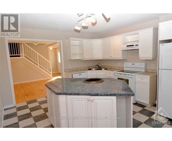 A - 160 MAFEKING AVENUE 2 Beds House for Rent - Photo gallery 3