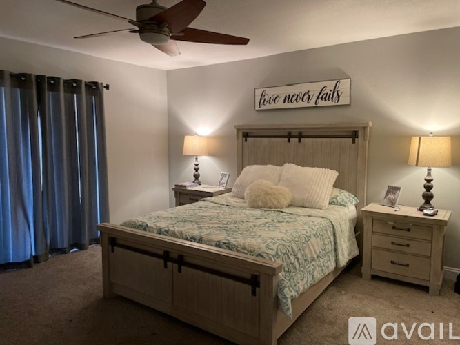 1427 Forest Hills Drive 2 Beds Single Family Home for Rent - Photo gallery 4