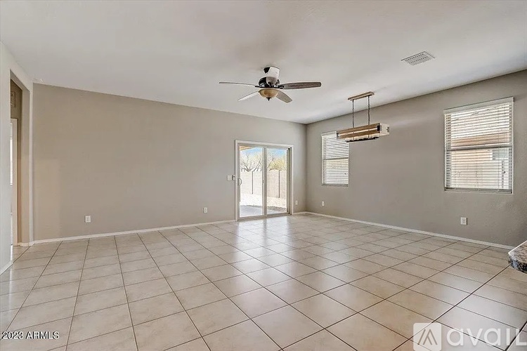 17002 N Rosa Dr Unit 2 3 Beds Single Family Home for Rent - Photo gallery 2