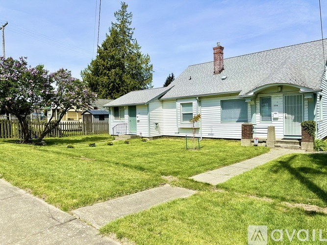 1216 12th Street 3 Beds Single Family Home for Rent - Photo gallery 2