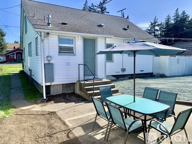 1216 12th Street 3 Beds Single Family Home for Rent - Photo gallery 4