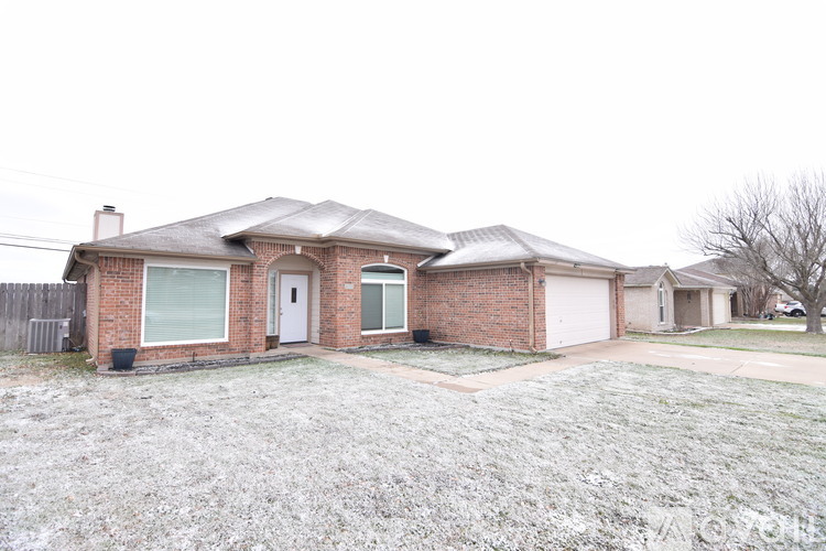 4814 Water Oak Dr 4 Beds Single Family Home for Rent - Photo gallery 3