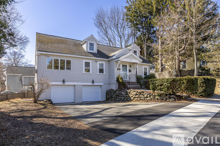 270 Cross St 4 Beds Single Family Home for Rent - Photo gallery 1