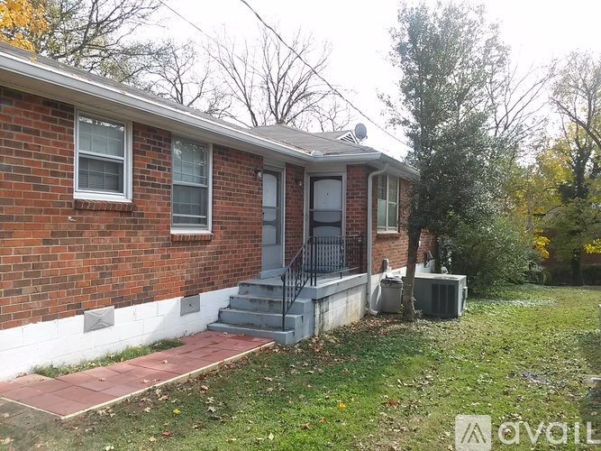 2907 W Linden Ave 2 Beds Apartment for Rent - Photo gallery 1