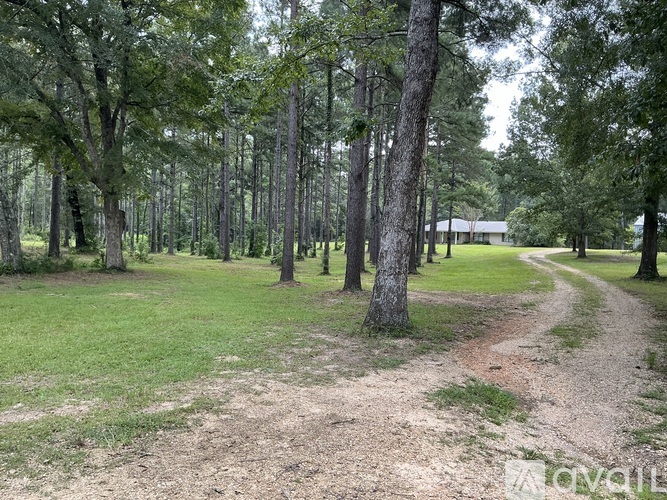 45 Elliott Road 4 Beds Single Family Home for Rent - Photo gallery 1