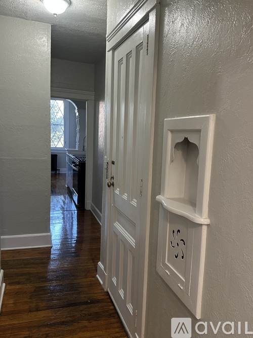 157 W 3rd Street 1 Apartment for Rent - Photo gallery 1