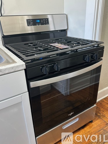 157 W 3rd Street 1 Apartment for Rent - Photo gallery 2