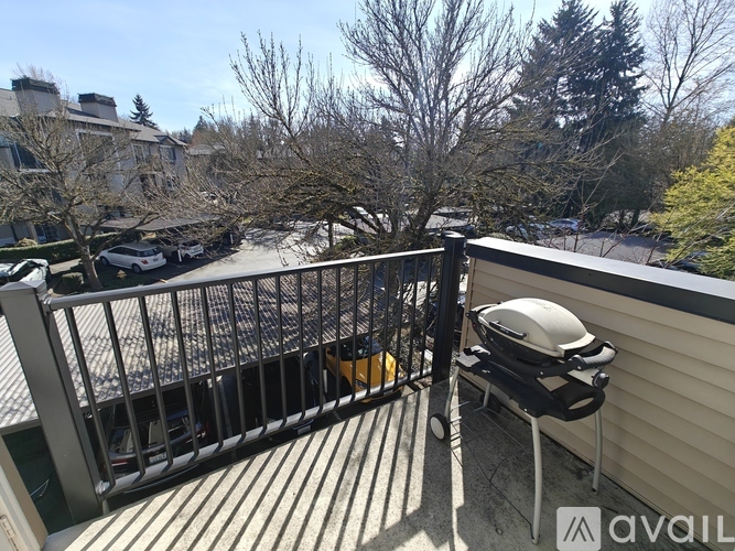 916 3rd Avenue 2 Beds Apartment for Rent - Photo gallery 4