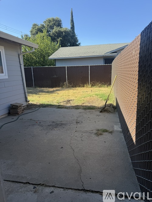 640 Reeds Avenue 3 Beds Apartment for Rent - Photo gallery 4