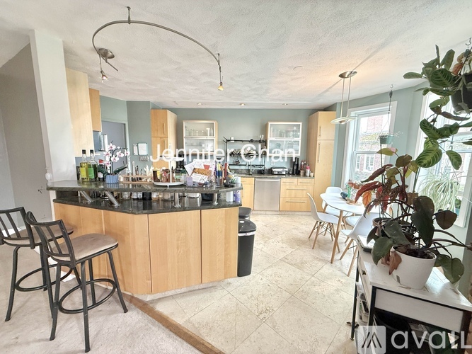 210 Chestnut Hill Ave 2 Beds Condo for Rent - Photo gallery 1