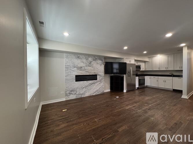 1911 W Cortland St- CH 3 Beds Single Family Home for Rent - Photo gallery 2