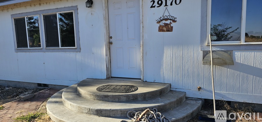 29170 Fisk Road 3 Beds Single Family Home for Rent - Photo gallery 4