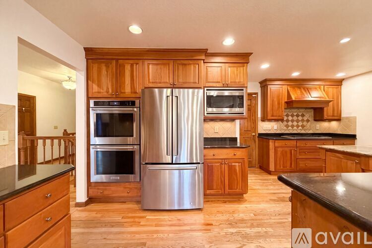 2428 52nd Avenue Ct 4 Beds Single Family Home for Rent - Photo gallery 3