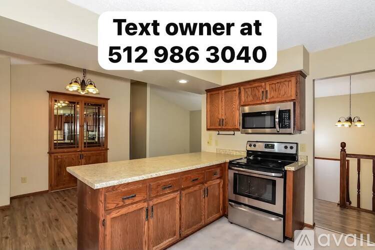 7317 Girard Ave N 3 Beds Single Family Home for Rent - Photo gallery 3