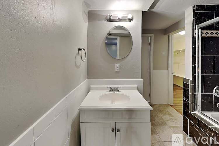 4895 W Shooting Star Ave 5 Beds Single Family Home for Rent - Photo gallery 2